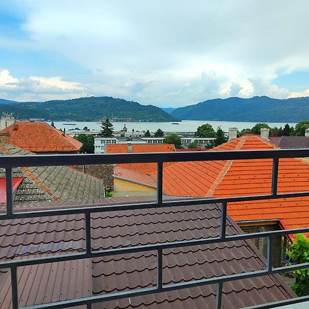 Casa Anna&Criss Apartment Orsova Ngoại thất bức ảnh