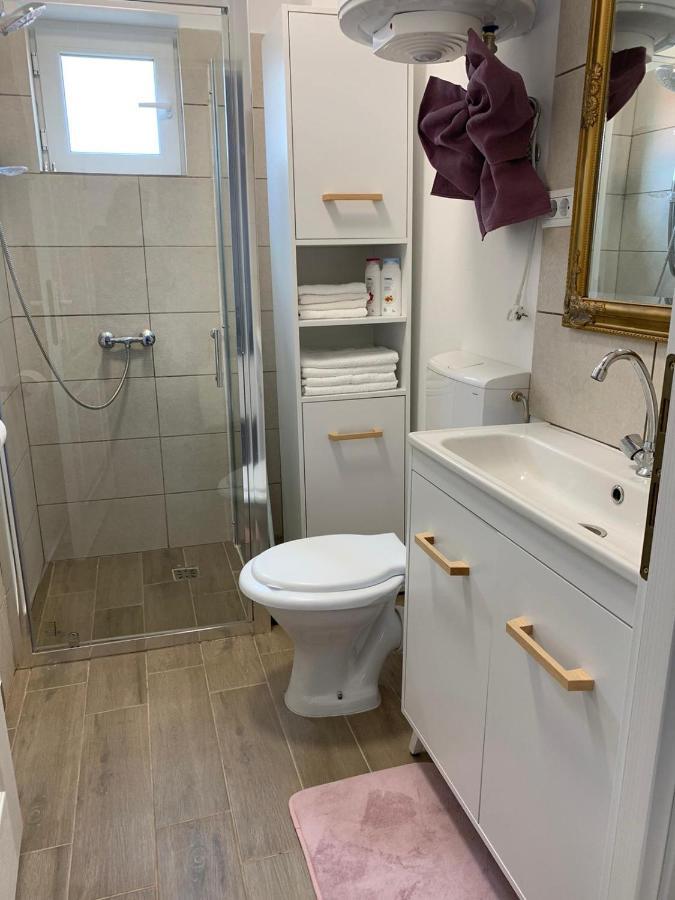 Casa Anna&Criss Apartment Orsova Ngoại thất bức ảnh
